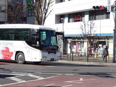 ★11:00
今回は川越駅から高速バスに乗車。「伊香保四万温泉号」は、川越駅からも乗車が可能で便利。