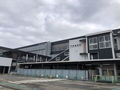 小松空港～JR小松駅～芦原温泉駅へ向かいました。
2024年に北陸新幹線が通ります！今は工事中の部分が多く閑散としていました。