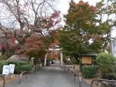 修学院駅で下車して、まず、鷺森神社に参拝に行きました。