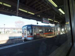 美濃太田駅。ここで太多線や長良川鉄道と分岐します。出発したあとに長良川鉄道のラッピング車見かけたけれど、撮りそこねちゃった。