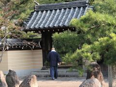 福岡46　博多10　承天寺通り　     34/   27