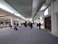 定刻通りに那覇空港に着きました。