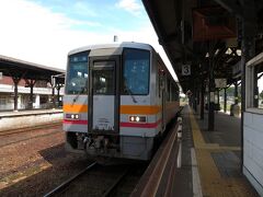 津山駅に戻ってきました。津山12：48発　姫新線　新見行861D
ここから初乗車。