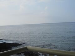 ホテルに戻って
オーシャンビューの眺めを見納め