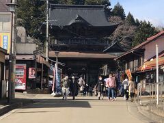 貞義如来西方寺の参道