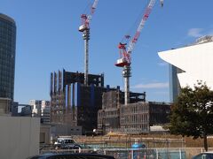 建築中のヒルトン横浜。
2023年秋開業予定。
アリーナの壁面はだいぶ出来上がってきている。