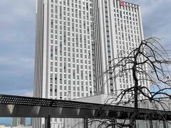 2019年11月、ヨドバシ梅田タワーに新ホテルが誕生しました。
ホテル阪急レスパイア大阪は、JR「大阪駅」より徒歩約3分の好立地。
