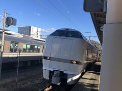 サンダーバード
これで大阪目指しましたが