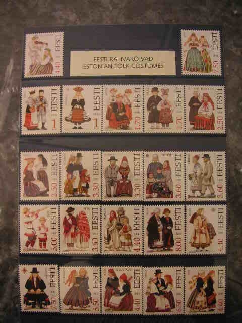 郵便局で買ったのはこちらの民族衣装シリーズ。<br />ガイドブックに載っていたヴィルショッピングモールのお向かいの中央郵便局に行ったんですけど、現在はそこは再開発されちゃったようで、もう郵便局はないんですね。どこに行っちゃったんだろ。