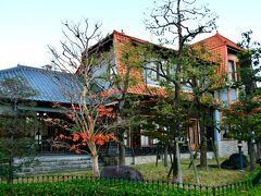 文化のみち二葉館
https://www.futabakan.jp/

白壁町から主税町、橦木町と続く閑静な住宅街にひと際美しい館が見えてきました～