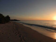 夕陽のためペー浜へ。
