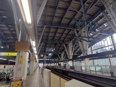 金沢駅にホームに行くと、