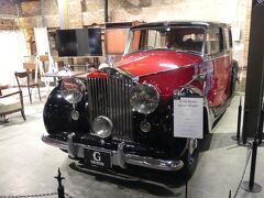 12時。

昨日の夕方に食べたきり何も食べていないので、ジーライオンミュージアムを離れます。