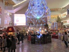 阪急百貨店・祝祭広場でクリスマスのイベントが開催されてました。