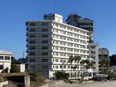 CMでも有名なホテル三日月がありました。
いつか泊まってみたい。