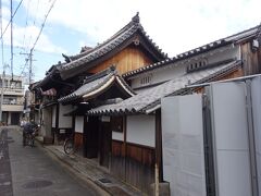 清学院（江戸後期から明治初期に寺子屋が開かれていた修験道の寺院で河口慧海もここで学びました。）