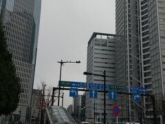 中野坂上　早朝は悪天候でした。