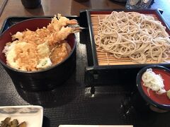 とてもおいしいお蕎麦と天丼セットでした。