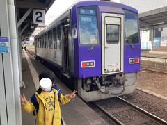 本日の起点は、JR関西本線の伊賀上野駅になります。
名古屋から、快速電車とワンマン各駅停車を乗り継いで、2時間弱で着きます。