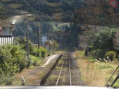 2021.10.31　別府ゆき特急ゆふいんの森３号車内
豊後中川を通過。