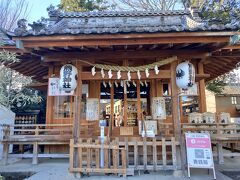 まずは熊野神社でお参り。