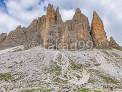 トレ・チーメ・ディ・ラヴァレド

世界遺産「ドロミーティ」