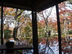 箱根美術館で紅葉を見て