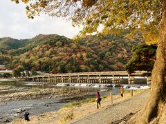 渡月橋と紅葉