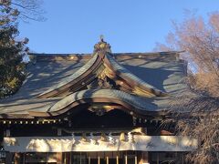 毎年恒例のご近所の鈴鹿明神社さんに初詣(^_^)

昨年は2日に来たけど、元旦なんでやっぱり混んでるんかな？