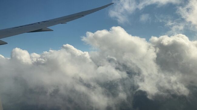 青空と雲の境目