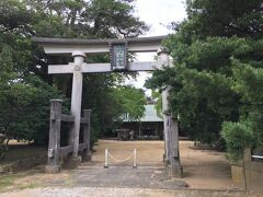 海上八幡宮によりました。