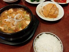 弟、娘たちと合流して夕飯。
金イモ家。6人で食べて6000円だった。安い。