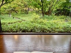 【＝「界」＝鬼怒川 星野リゾート】

日本的な、おもてなしや日本料理には飢えている状態なんです....


写真：この時期は、ただの「緑」ですが、紅葉期はさぞ色づくのでしょうね～