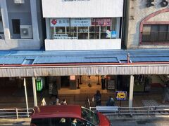 湯悠デッキを歩いていたら、旅番組で見たお店が見えたので、ちょっと寄り道。
