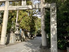 バス停から5分ほどで岡崎神社に到着しました！！