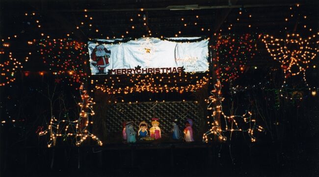 MERRY　CHRISTMAS　キリスト誕生の場面。