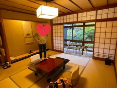 部屋に到着。綺麗な部屋です。