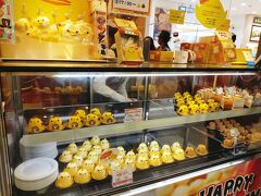 【カフェジャンシアーヌ】JR名古屋駅中央コンコースにあります。
名古屋駅に10:30到着。行きに食べる事が出来なかった「ハロウィンぴよりん」を食べて帰りましょう♪