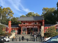 八坂神社へ

人、多いです
心配になるほどに

祇園祭、もう2年行ってないな・・