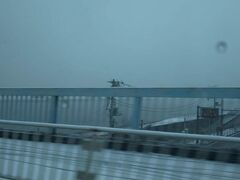 この日は千葉に用があったため、東京散策を終えて千葉に向かいます。最後に、東京と千葉の境い目にある旧江戸川です。いつもより視界が悪いです。

