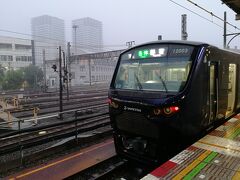 海老名からは相鉄線に乗車。
小田急が10分遅れたため、５：５０の急行には乗れず、６：０５発の各駅停車に乗車。