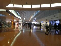 出張の出発は羽田空港。
羽田空港に来るのも２年ぶりです。