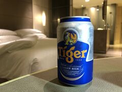 23時過ぎにニッコーサイゴンへ到着。Tiger Beerで乾杯。