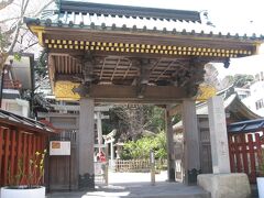 【王子稲荷神社】

関東稲荷総社の格式を持つ神社