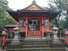 桜島にあった神社です。あいにくの天気で足元が悪かったです（笑）