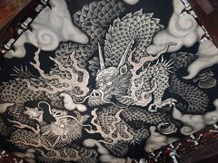建仁寺といえば天井絵画でしょう。
建仁寺で最も有名な龍の絵画です。
どうやって書いたのだろうと思わされますよね～