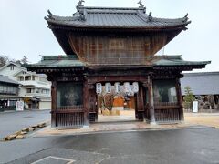 大願寺の仁王門
