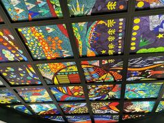 駅の天井が綺麗

これから一つ手前の浦添前田に向かい
浦添城跡に行ってみようと思います