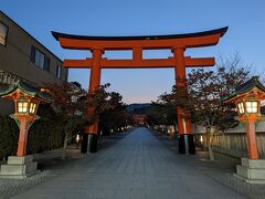 紅葉の京都へ21 ３ 稲荷山お山めぐり 伏見稲荷大社 東西本願寺 紅葉の名所 南禅寺もー 宿泊はｒｖパーク京都中央で車中泊 京都の旅行記 ブログ By さやえんどうさん フォートラベル