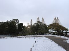 開門時間になったので、兼六園へ入場。